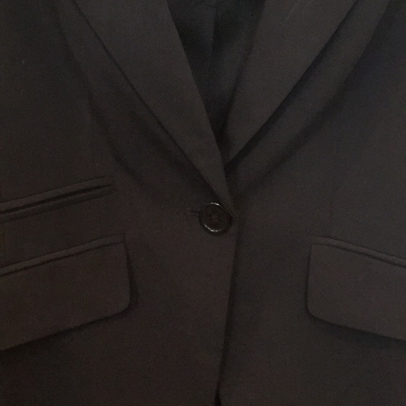 Blazer - Picture 2 of 5